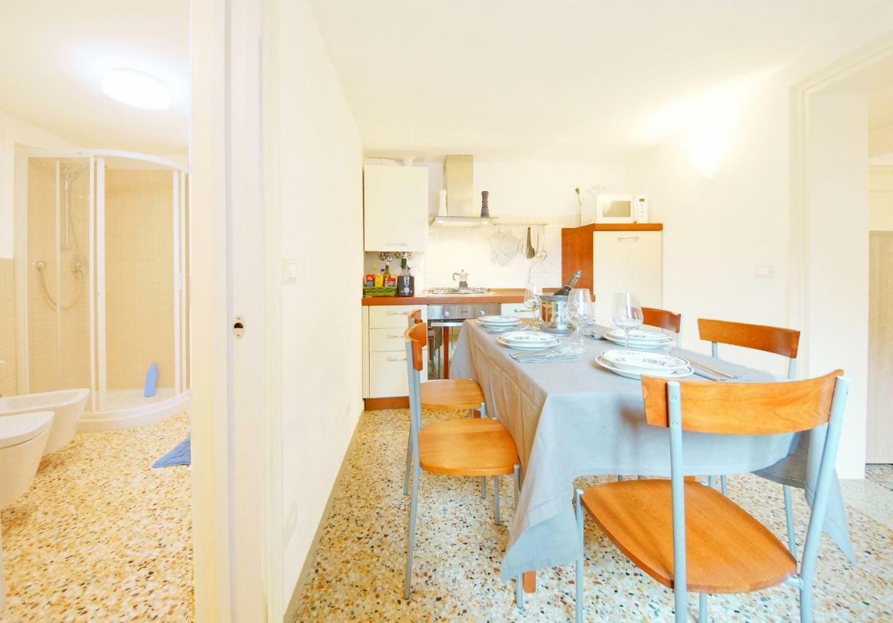 Sant'Aponal Apartment Rialto Venezia Esterno foto
